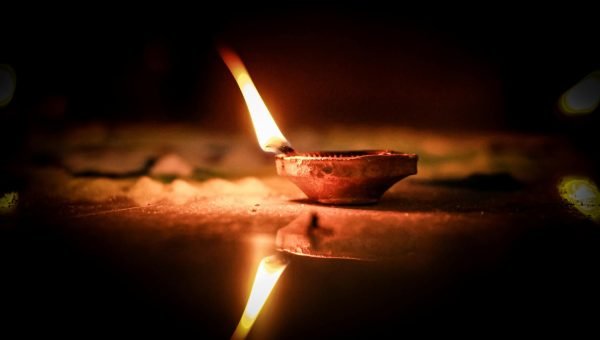 As Dez Virgens e o Preço do Azeite