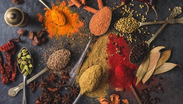 Temperos e essências mencionados na Bíblia